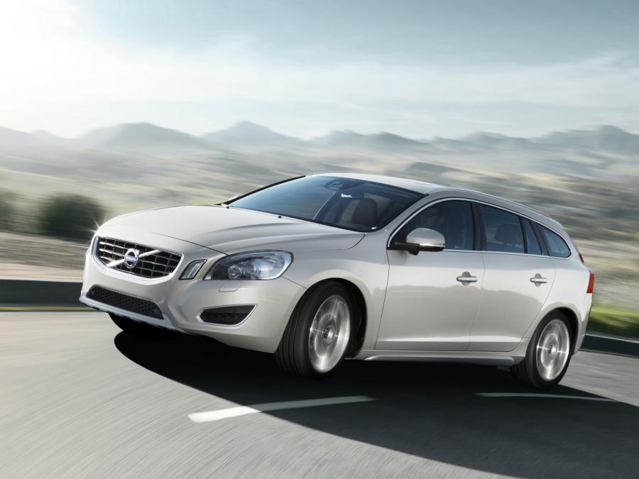  Volvo V60 2010 года  (фото 41 из 55)